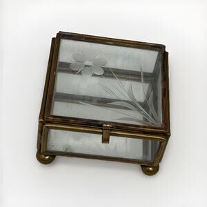 Vintage Brass Etched Glass Hinged Trinket Curio Jewelry Box Display‎ Floral
